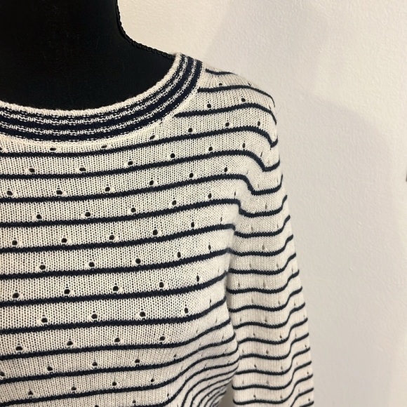 J. Crew Wool and Alpaca Blend Lightweight Horizontal Stripe Sweater, Sz. XS. - Picture 4 of 13